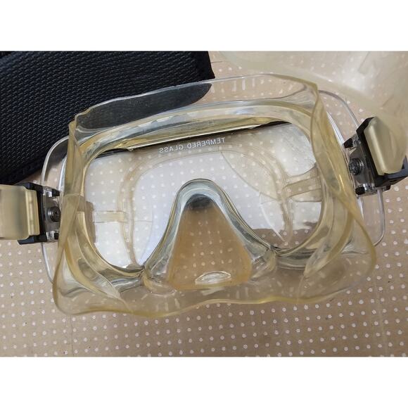 Ocean Master Dive Mask – Q-Strap – Tempered Glass – Black - Picture 7 of 7